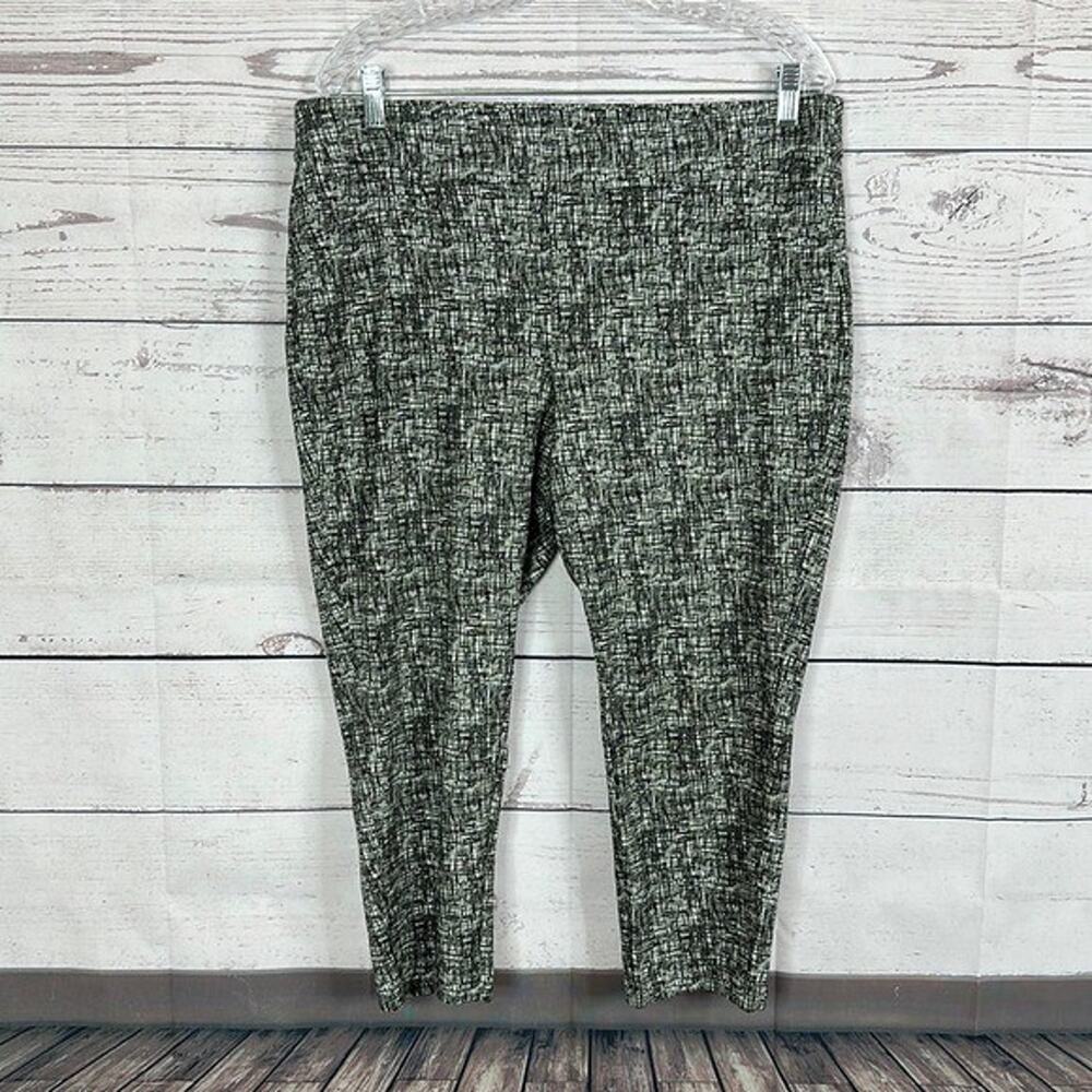 Chicos Pants Womens 16 Black White Cropped Pull on Elastic Waist Stretch Office